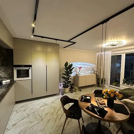 Διαμέρισμα Wood & Stone Γκντανσκ